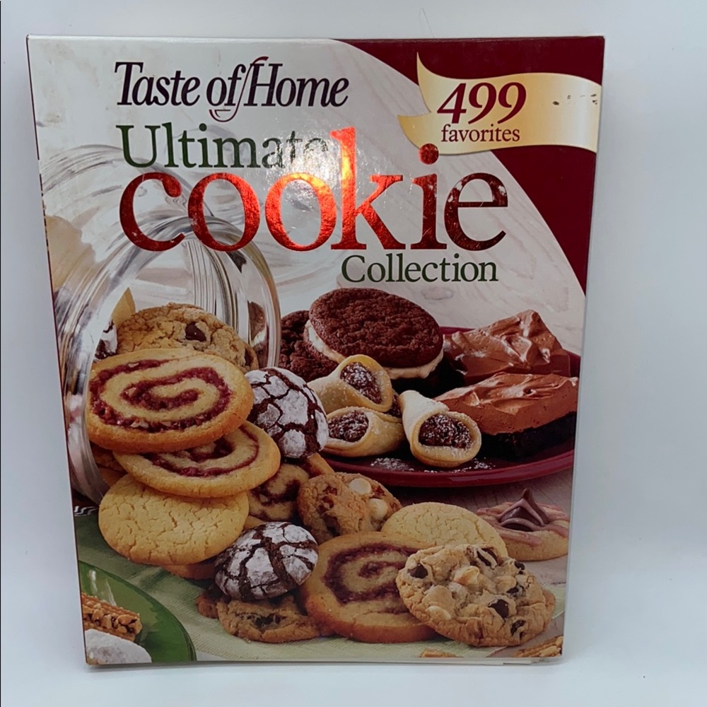 Ultimate Cookie Collection by Taste of Home
